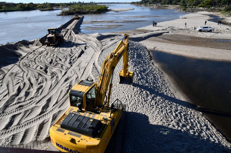 El Gobierno avanza con el plan de reparación, reconstrucción y construcción de defensas en toda la Provincia