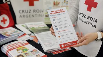 Santiago presentó un modelo innovador para la prevención de quemaduras infantiles ante especialistas de América Latina