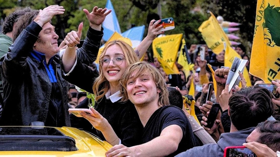 Iñaki Gutiérrez y Eugenia Rolón llegan a Santiago del Estero para el cierre de campaña de La Libertad Avanza