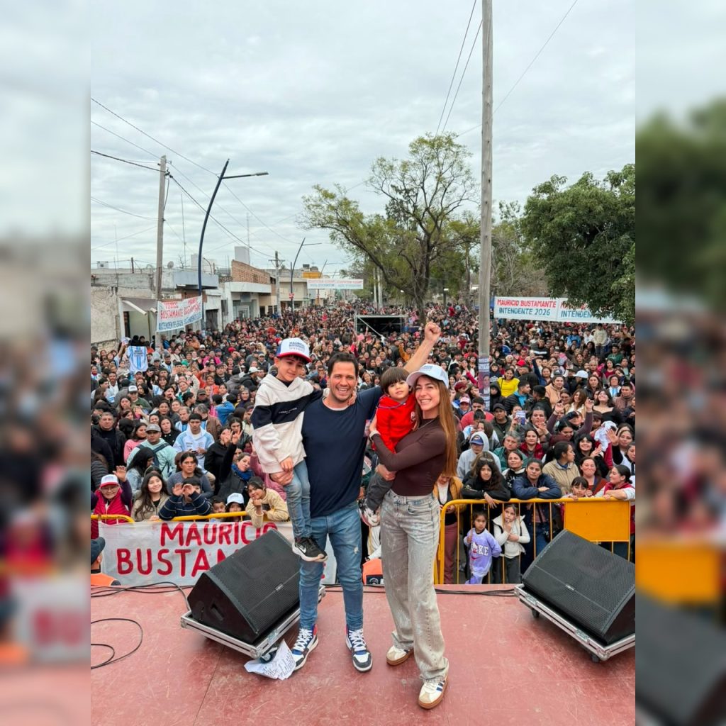 En Frías, el cierre de campaña del Frente Cívico contó con una multitudinaria participación