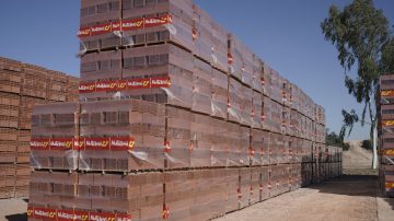 Crisis en la industria ladrillera: el desabastecimiento de gas y el freno en la construcción paralizan al sector y golpean a Santiago del Estero