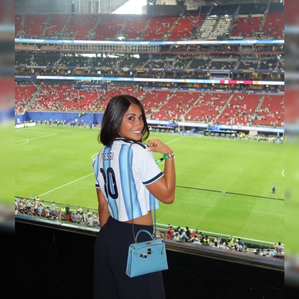 Qué dice la imagen que compartió Antonela Roccuzzo sobre la campaña anti-Argentina