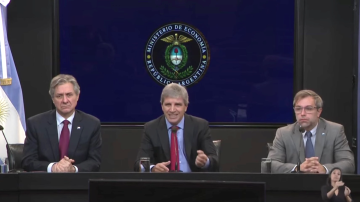 Luis Caputo anunció el programa financiero de 2027: “Salir a los mercados es una opción más, no un objetivo”
