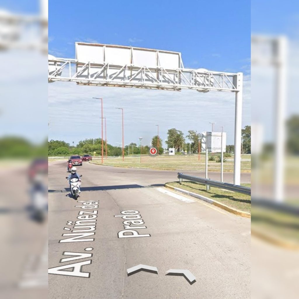 Otra vez en el B° Tarapaya: apedrearon a una camioneta de la policía