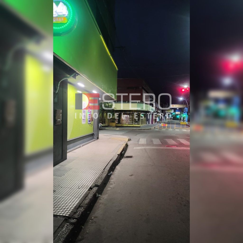 “Ni un alma”: así quedaron las calles del centro tras el inicio del partido