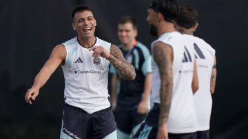 Sin los titulares, Argentina retornó a los entrenamientos tras el triunfo frente a Suiza