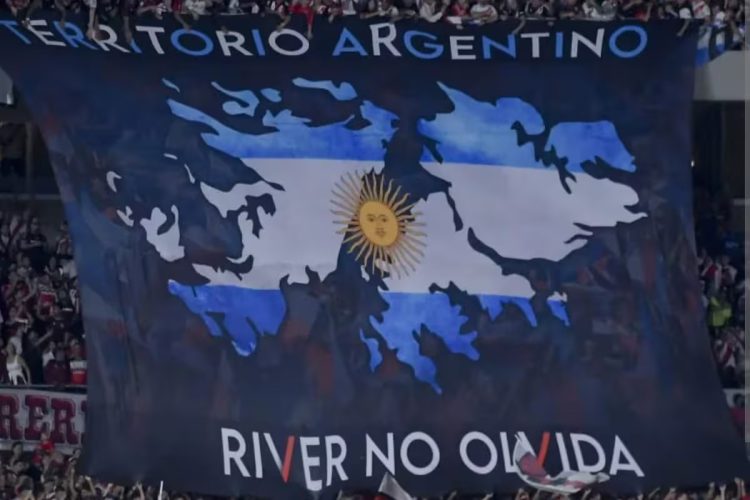 Argentina- Inglaterra: no permitirán el ingreso de banderas sobre Malvinas al estadio