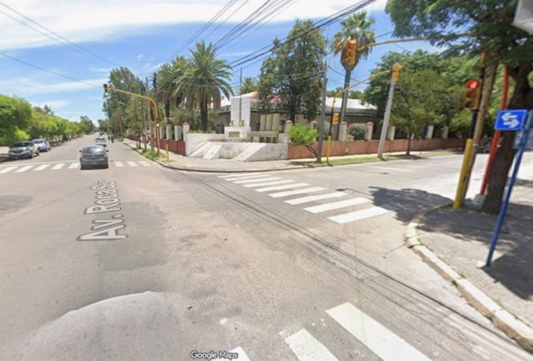 Conductores discutieron por el tránsito; uno desplomó de un golpe al otro y huyó
