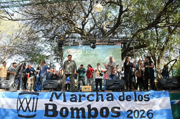 Comenzó la vigilia de la Marcha de los Bombos en el Patio del Indio Froilán: todos los detalles para vivir a pleno este evento único