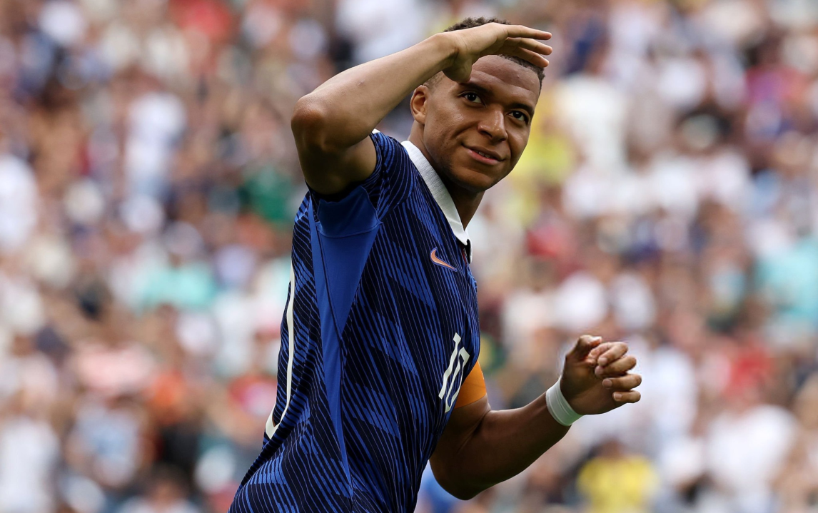 Mbappé pasó al frente en la Bota de Oro: cuántos goles necesita Messi para recuperarla