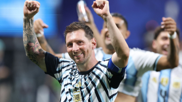 Messi no se detiene: los récords que rompió tras la clasificación de Argentina a cuartos