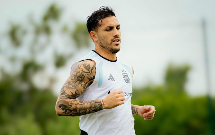 Paredes palpitó el duelo con Egipto y se ilusiona con ser titular: “Siempre me veo adentro del equipo”