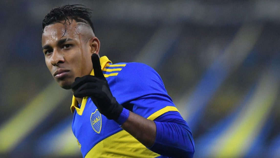 Es oficial: Sebastián Villa vuelve a Boca