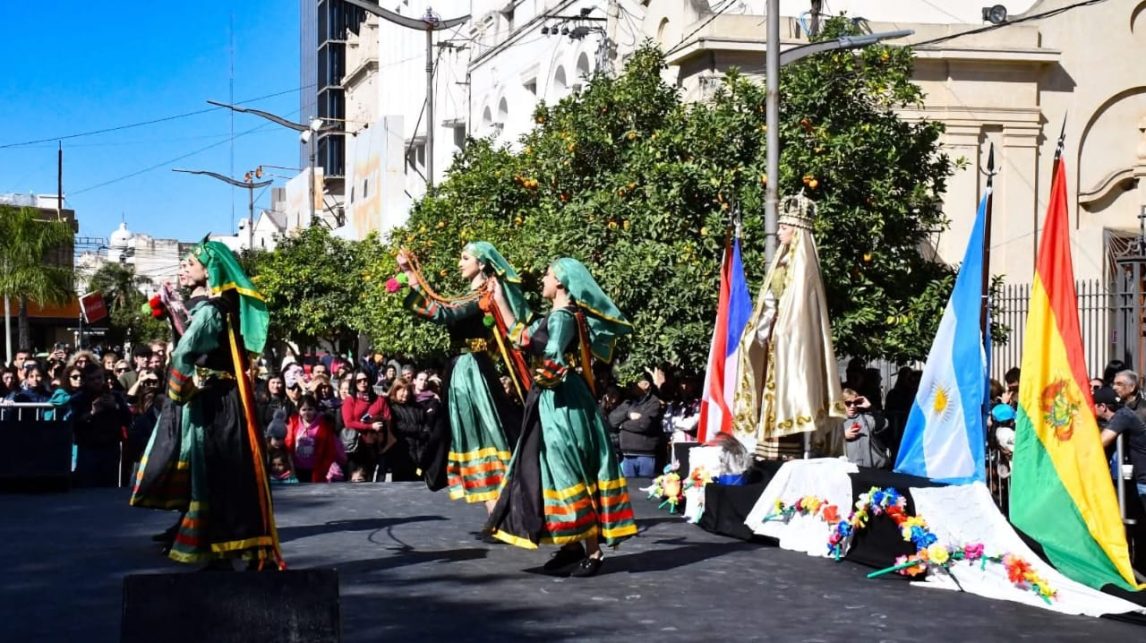 Todo listo para el homenaje folclórico latinoamericano a la Virgen del Carmen