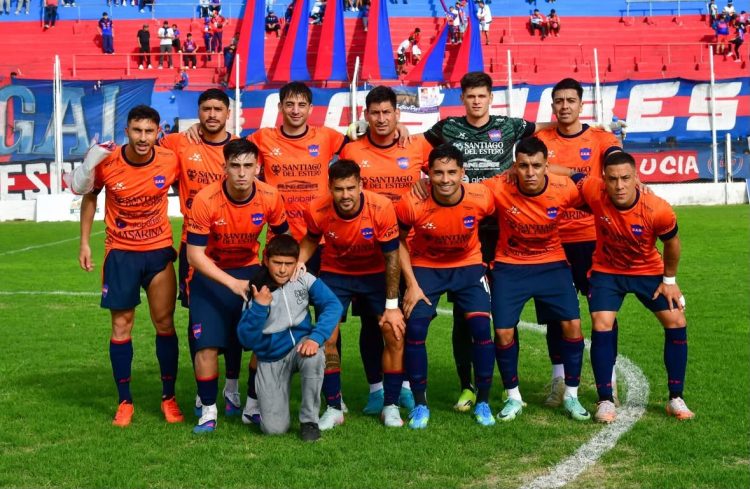 El partido entre Güemes y Tristán Suárez fue suspendido por incidentes en las tribunas
