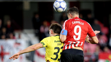 Estudiantes goleó a Defensa y Justicia y consiguió su primera victoria en el Clausura