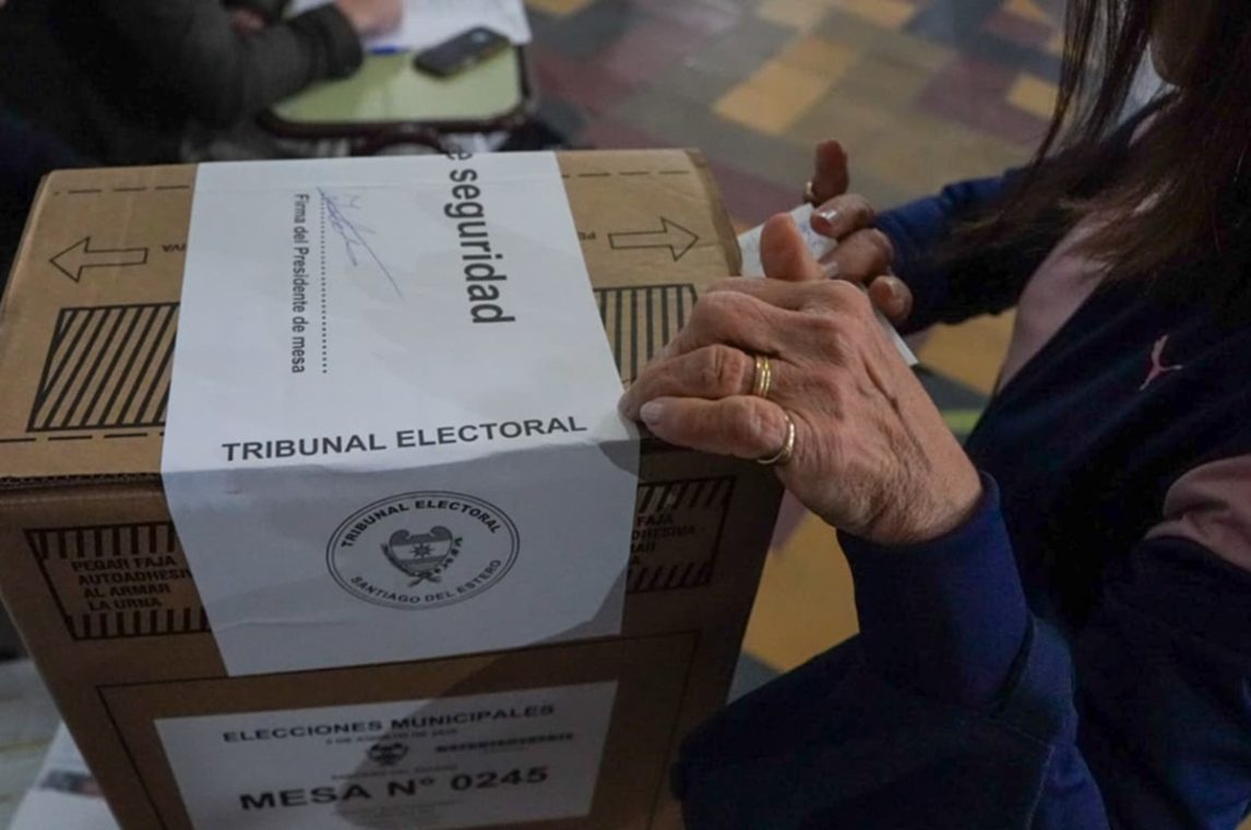 Elecciones municipales: avanza la participación con más del 54% de votantes en Selva y más del 35% en Capital