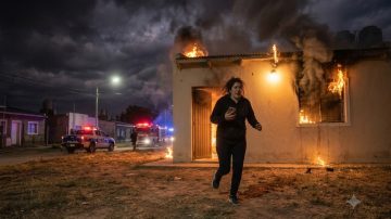 Tintina: fue a buscar a su pareja, no lo encontró y desató un incendio