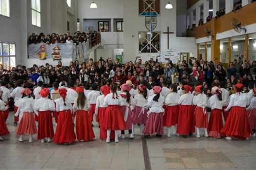 Acto 25 de Mayo, Santo Tomás de Aquino
