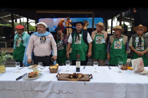 Concurso Nacional de Asado con Cuero y Locro Criollo