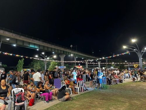 Recorrido por el Paseo de los Food Trucks